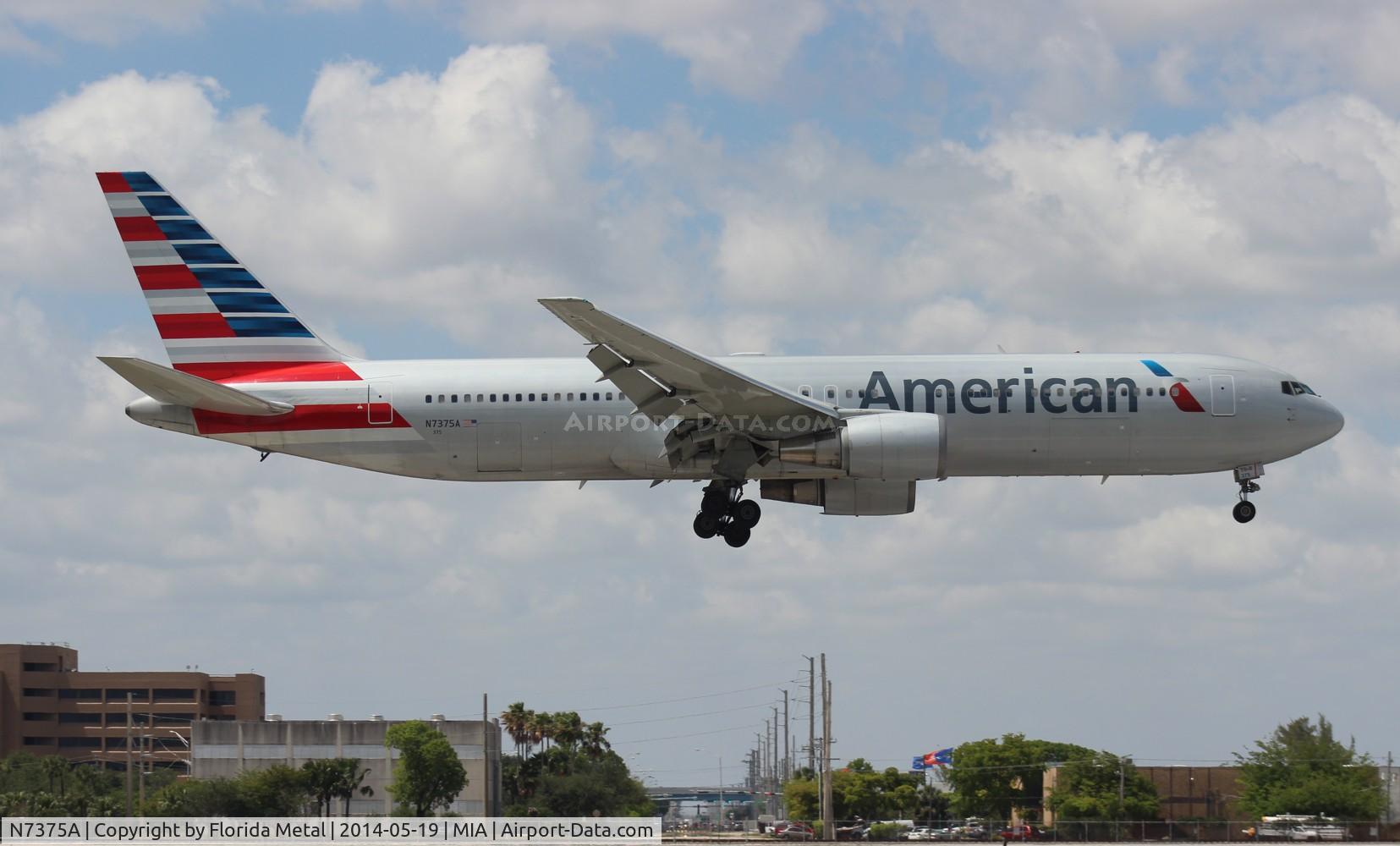 N7375A, 1992 Boeing 767-323 C/N 25202, American