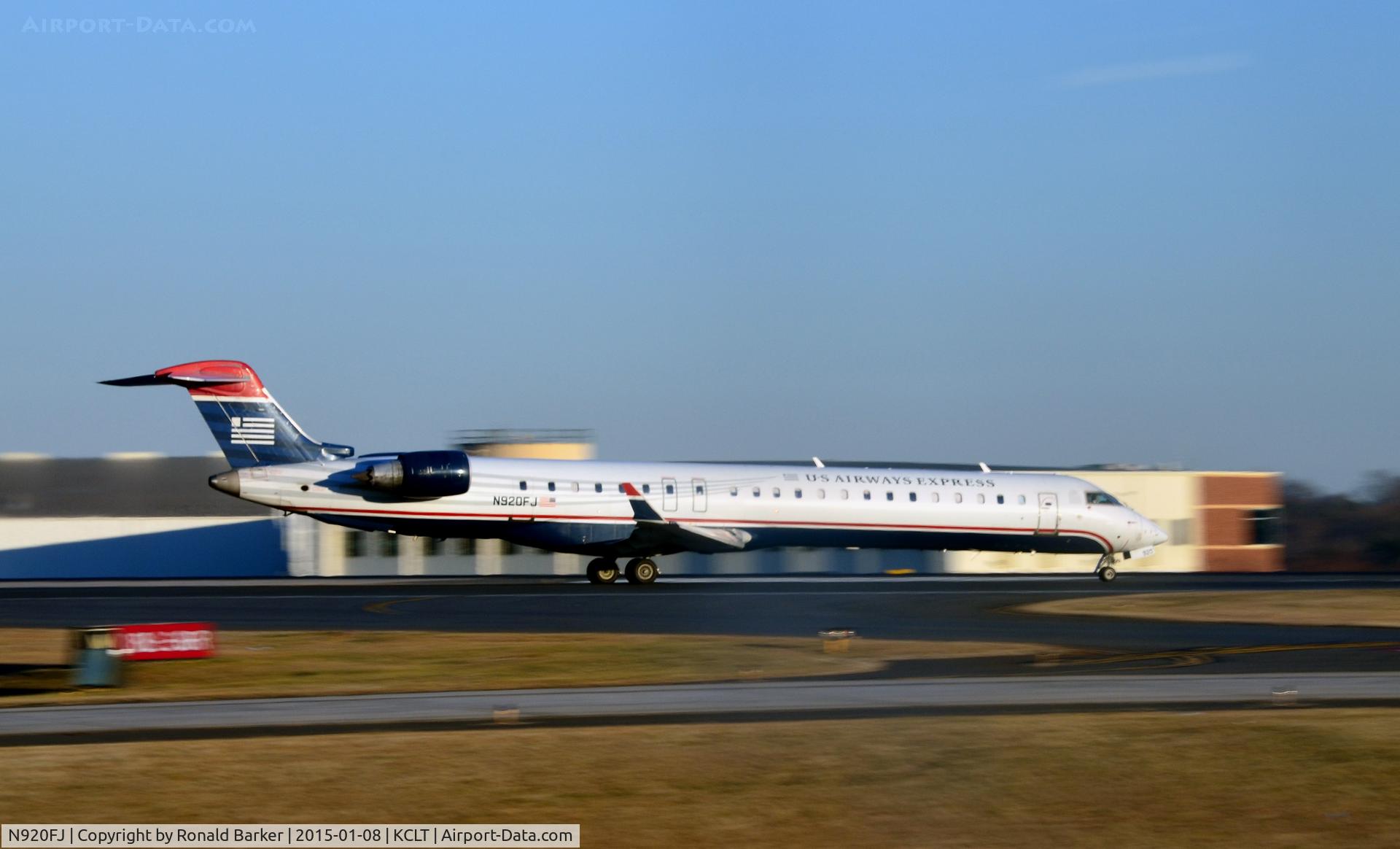 N920FJ, 2004 Bombardier CRJ-900ER (CL-600-2D24) C/N 15020, Takeoff CLT