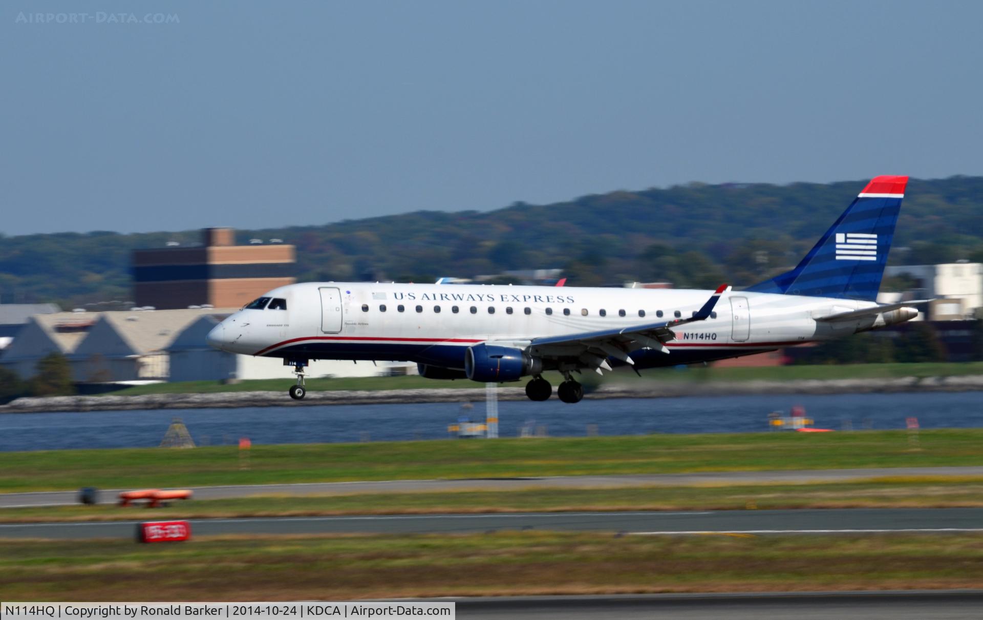 N114HQ, 2007 Embraer 175LR (ERJ-170-200LR) C/N 17000179, Landing National