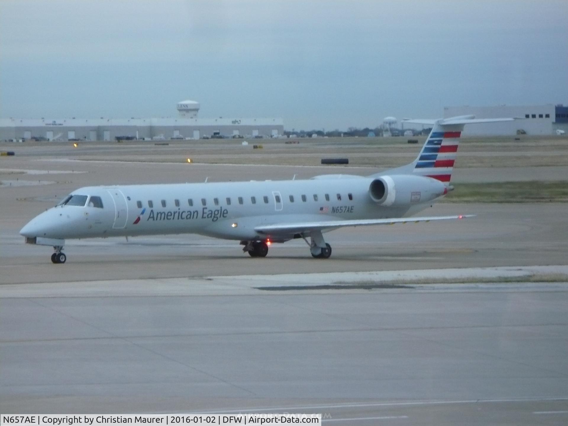 N657AE, 2003 Embraer ERJ-145LR (EMB-145LR) C/N 145744, ERJ-145LR Beacon Shot