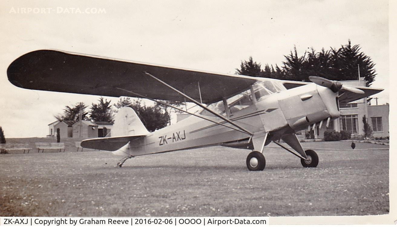 ZK-AXJ, Auster J-5 Adventurer C/N 2892, Recently discovered photograph.