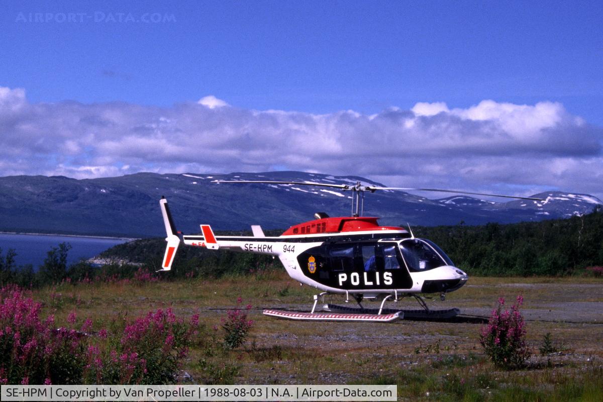 SE-HPM, 1980 Bell 206L-1 LongRanger II C/N 45425, Bell 206L-1 LongRanger II of the Swedish Police parked at Ritsem Fjällstation, Lapland, northern Sweden