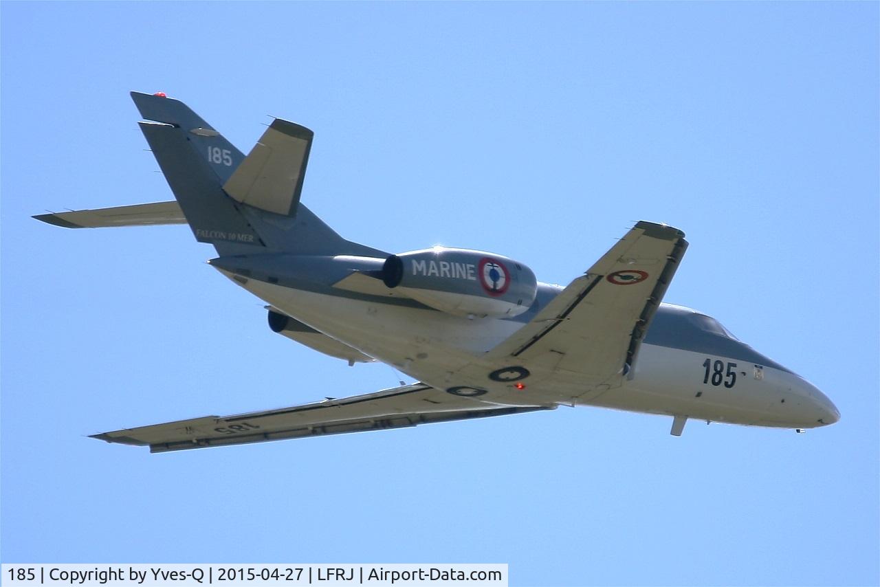 185, Dassault Falcon 10MER C/N 185, Dassault Falcon 10 MER, Take off rwy 26, Landivisiau Naval Air Base (LFRJ)