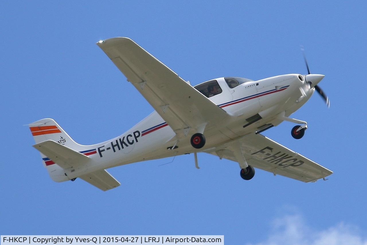 F-HKCP, 2012 Cirrus SR20 C/N 2196, Cirrus SR-20, Take off rwy 26, Landivisiau Naval Air Base (LFRJ)