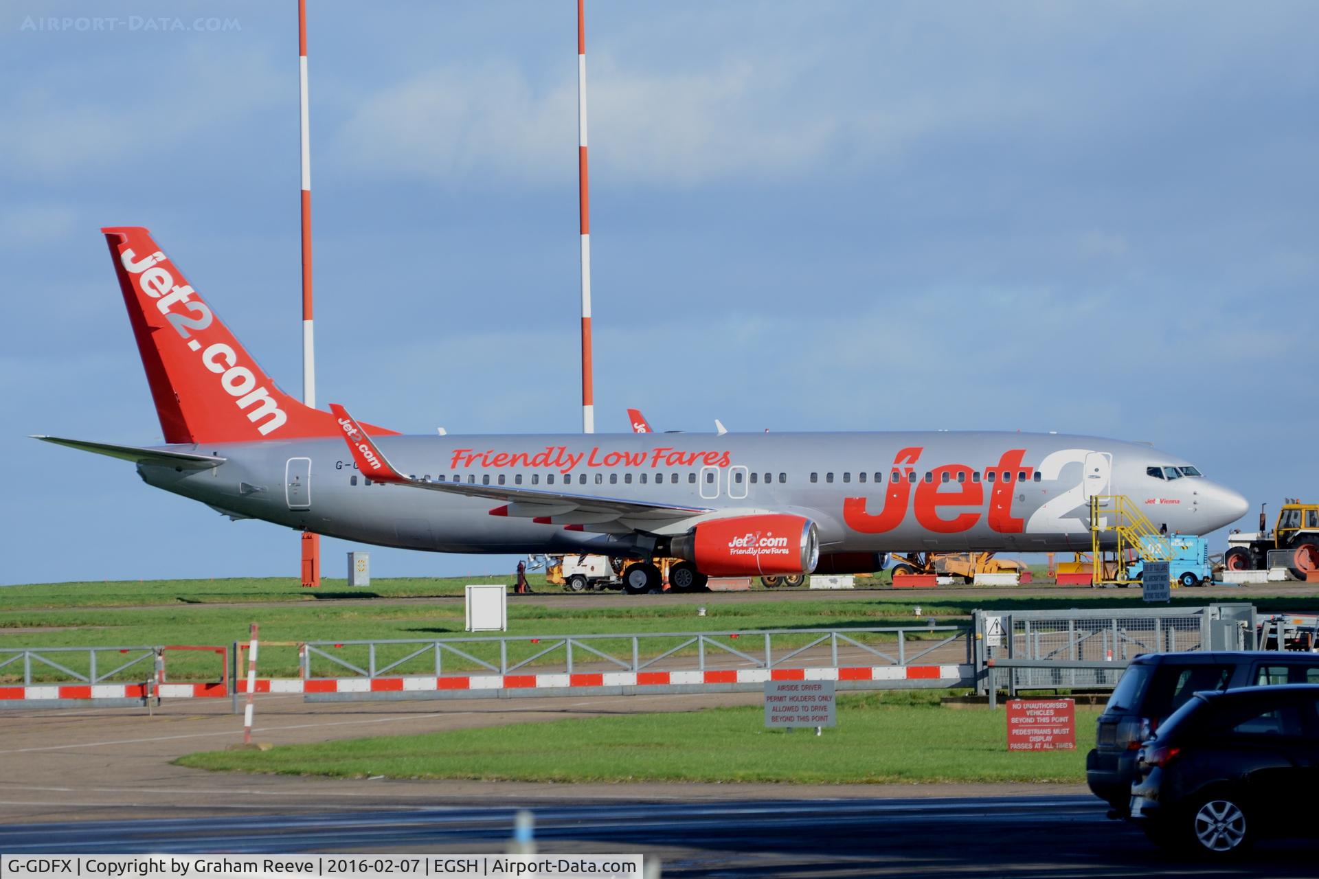 G-GDFX, 2000 Boeing 737-8K5 C/N 27987, Parked at Norwich.