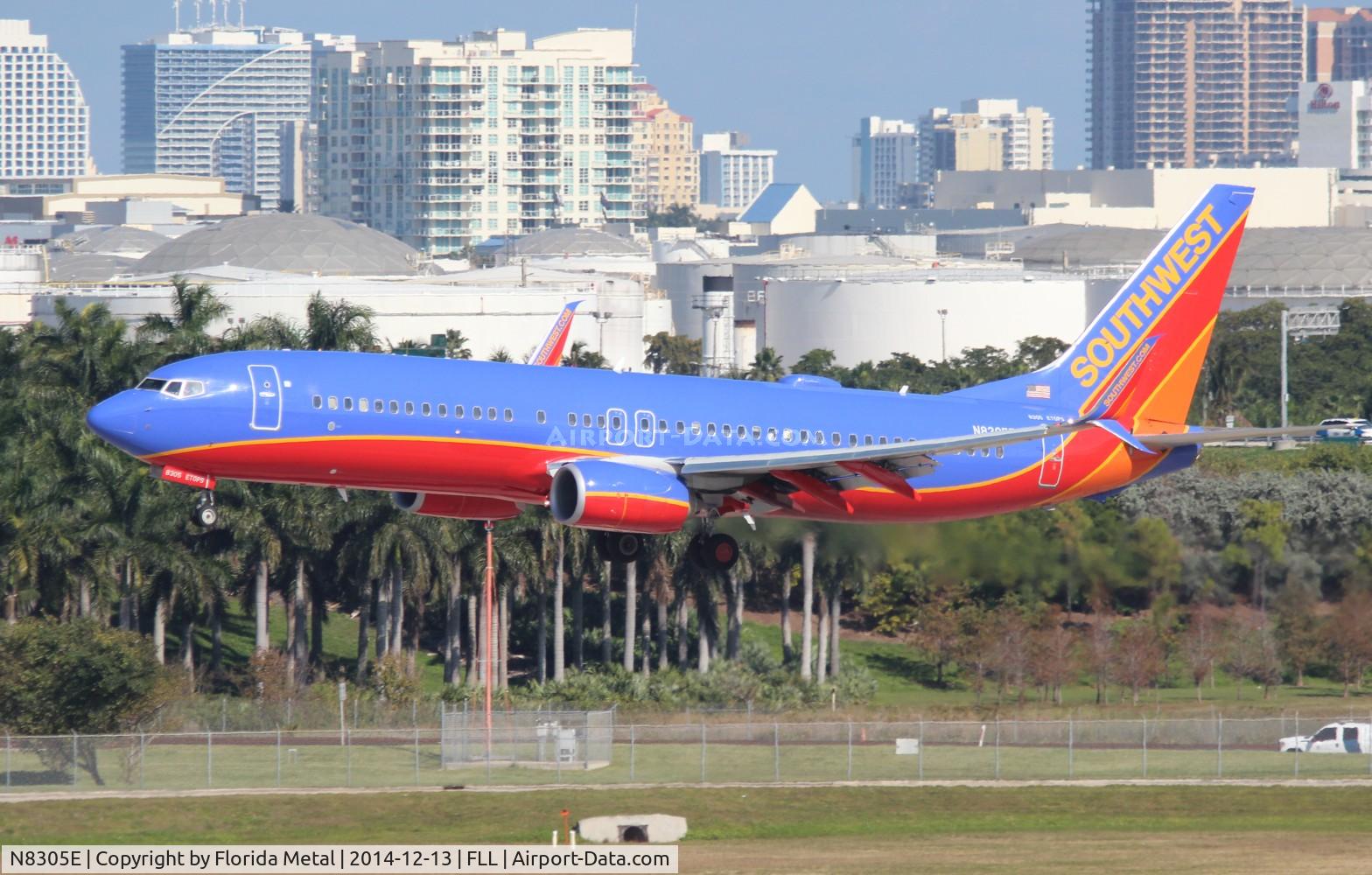 N8305E, 2012 Boeing 737-8H4 C/N 36683, Southwest