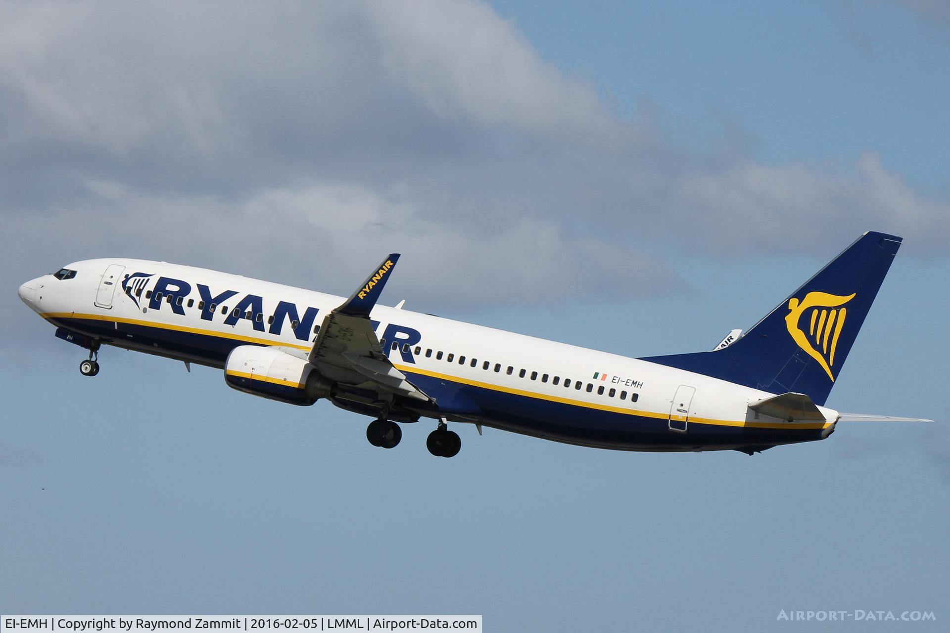 EI-EMH, 2010 Boeing 737-8AS C/N 34974, B737-800 EI-EMH Ryanair