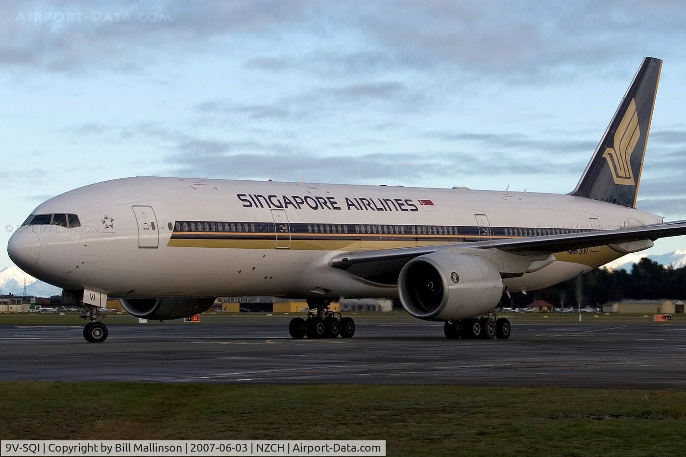 9V-SQI, 2002 Boeing 777-212/ER C/N 28530, from SIN as SQ297