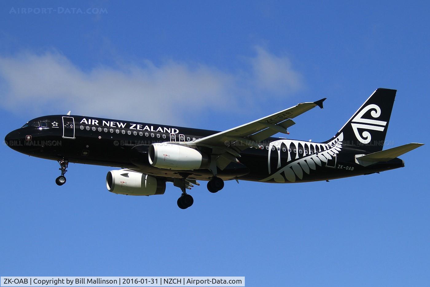 ZK-OAB, 2010 Airbus A320-232 C/N 4553, FINALS TO 02