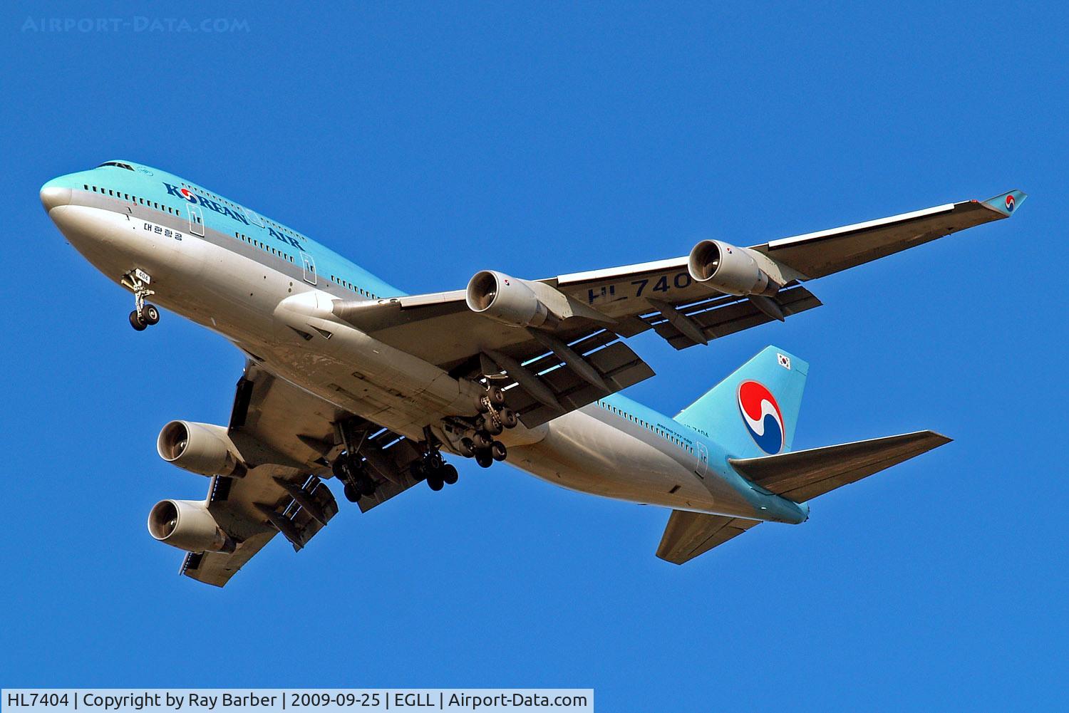 HL7404, 1998 Boeing 747-4B5 C/N 26409, HL7404   Boeing 747-4B5 [26409] (Korean Air) Home~G 25/09/2009. On approach 27R.