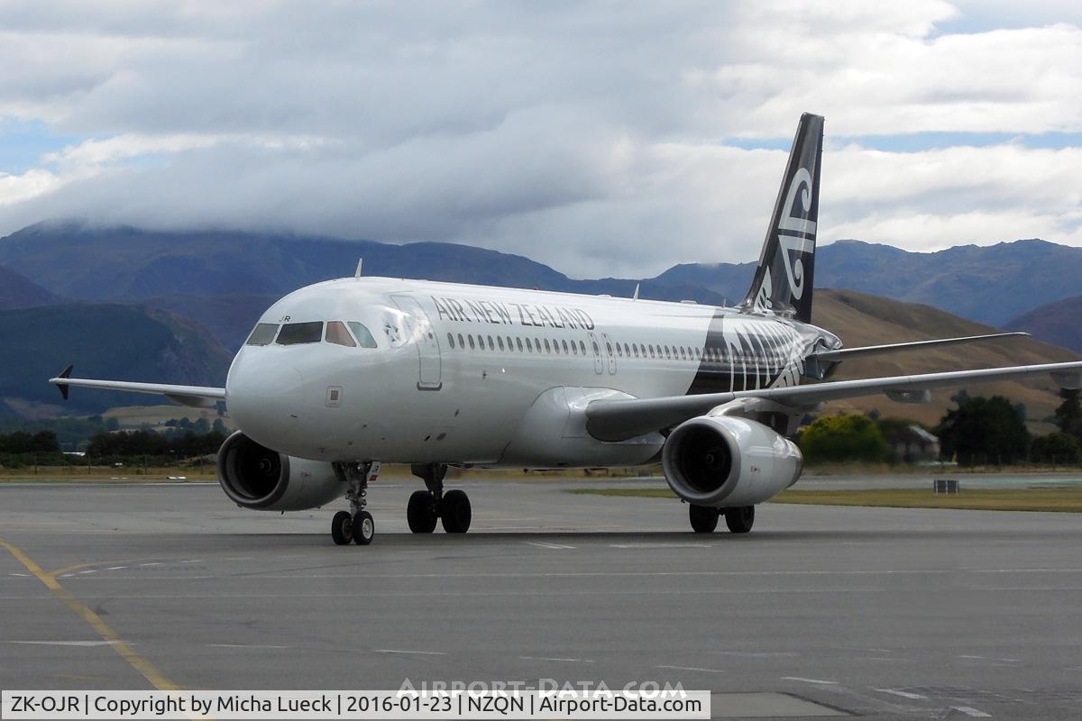 ZK-OJR, 2011 Airbus A320-232 C/N 4884, At Queenstown