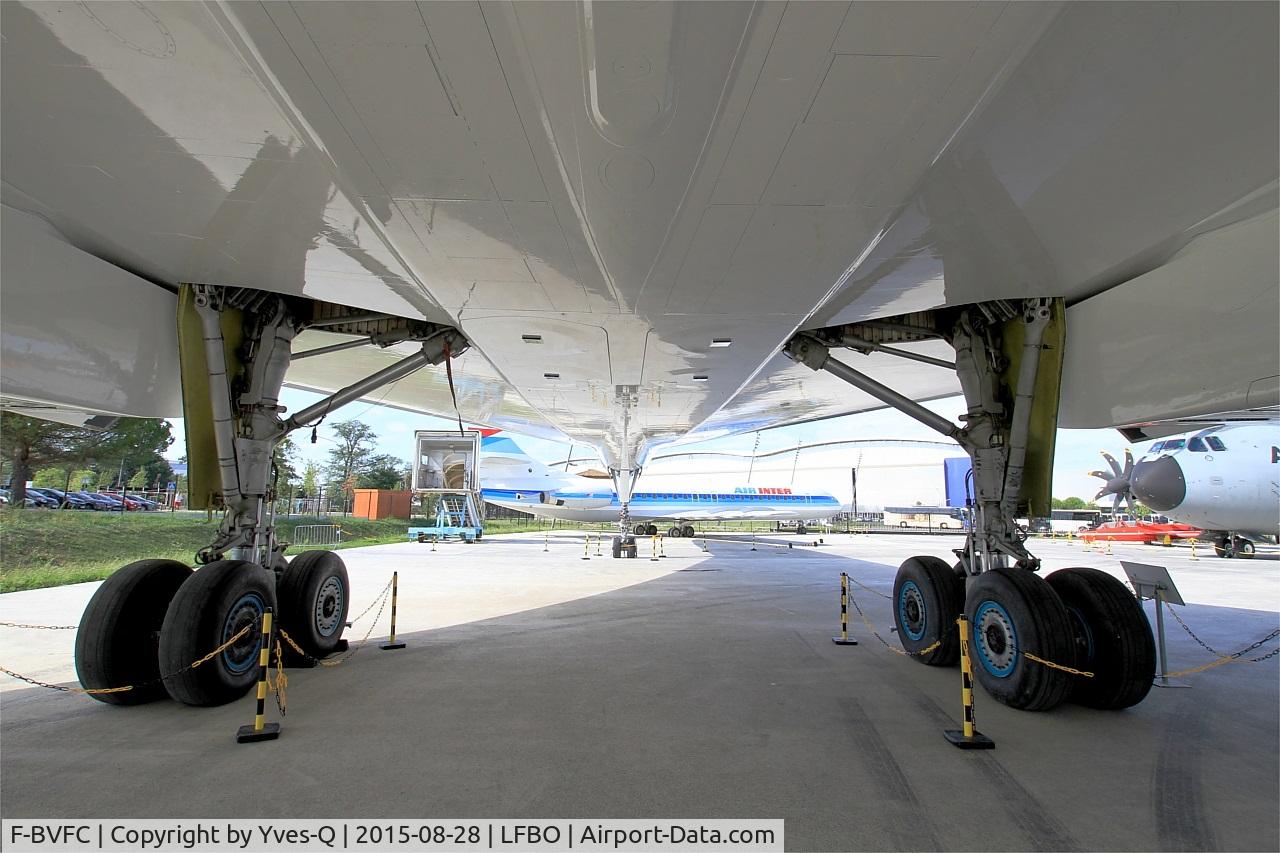 F-BVFC, 1976 Aerospatiale-BAC Concorde 101 C/N 9, Aerospatiale-BAC Concorde 101, Close view of main landing gear, preserved at Aeroscopia museum, Toulouse-Blagnac