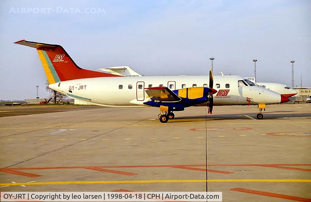 OY-JRT, 1986 Embraer EMB-120RT Brasilia Brasilia C/N 120014, Coprnhagen 18.4.98