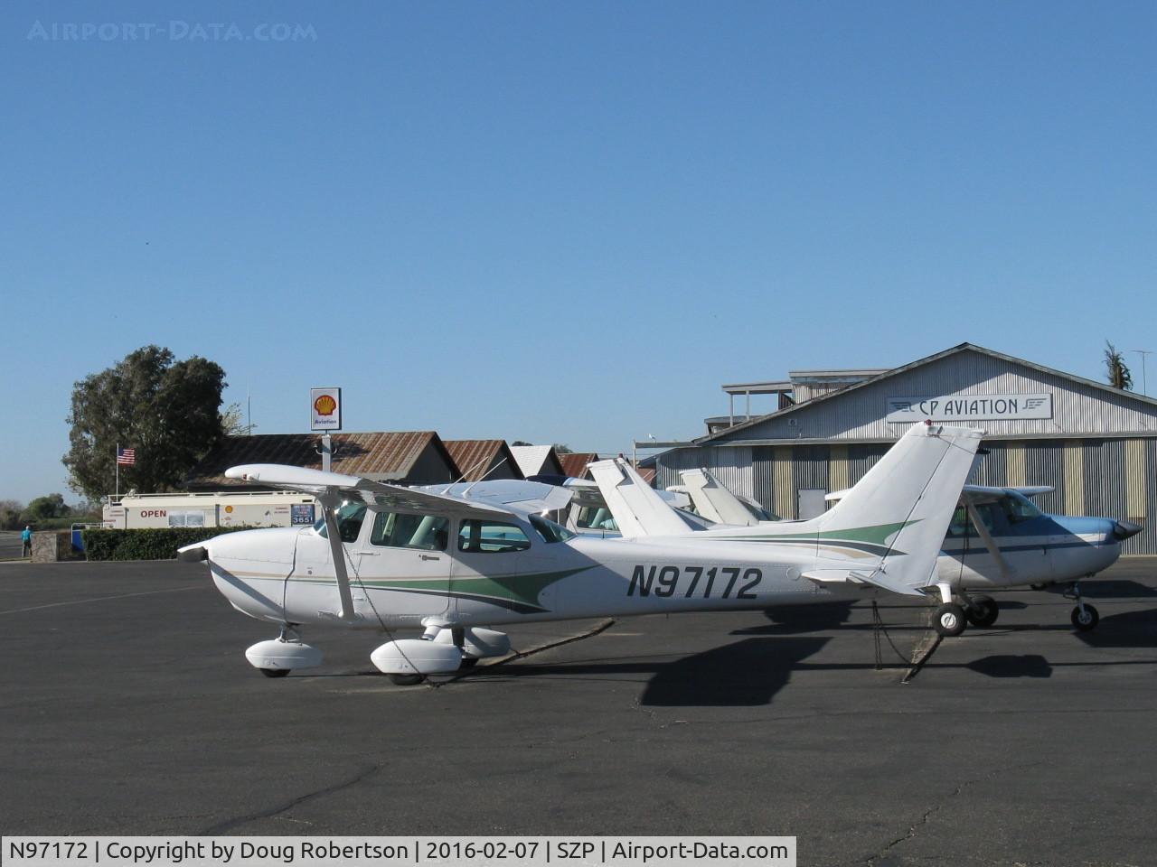 N97172, 1984 Cessna 172P C/N 17276162, 1984 Cessna 172P SKYHAWK II, Lycoming O-320-D2J 160 Hp, newly refinished-CP Aviation maintains their rental and training aircraft very well