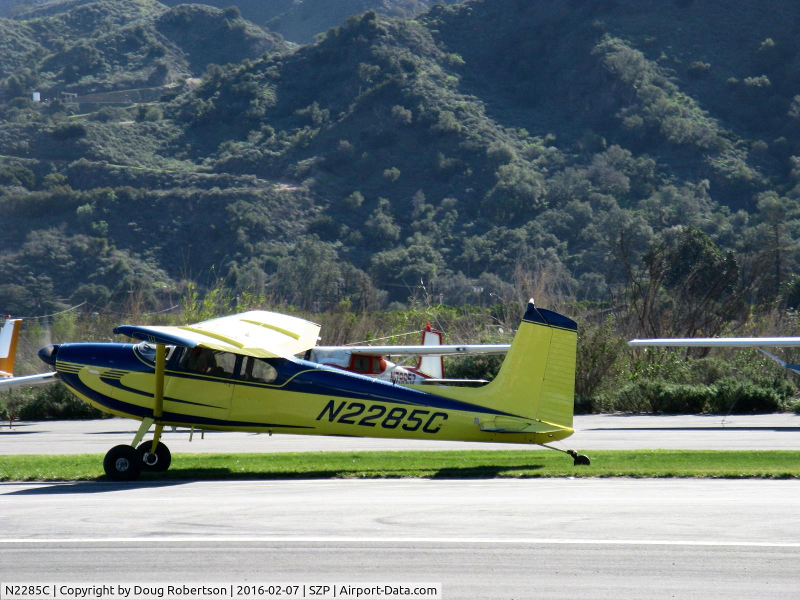 N2285C, 1953 Cessna 180 C/N 30585, 1953 Cessna 180, Continental O-470 230 Hp, first year of production, taxi off Rwy 04R grass after short landing, flaps retracted