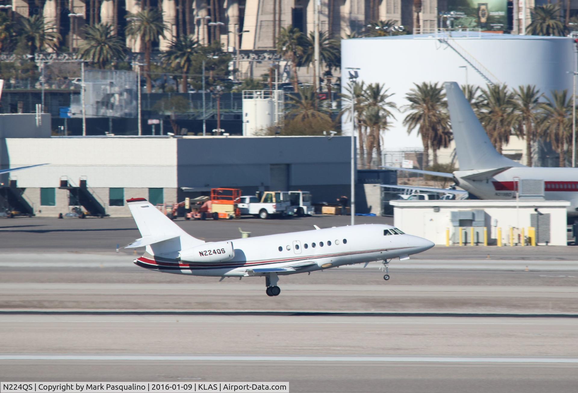 N224QS, 2000 Dassault Falcon 2000 C/N 124, Falcon 2000