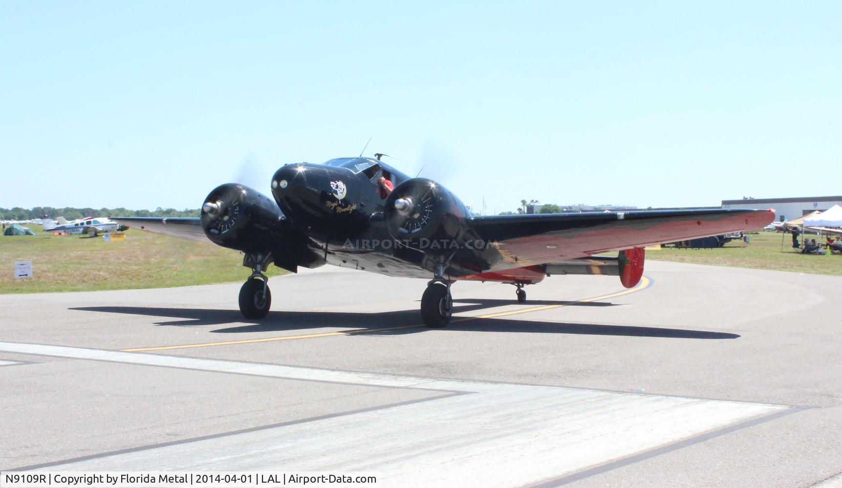 N9109R, 1943 Beech C18S (AT-7C) C/N 4383 (5676), Beech C18S