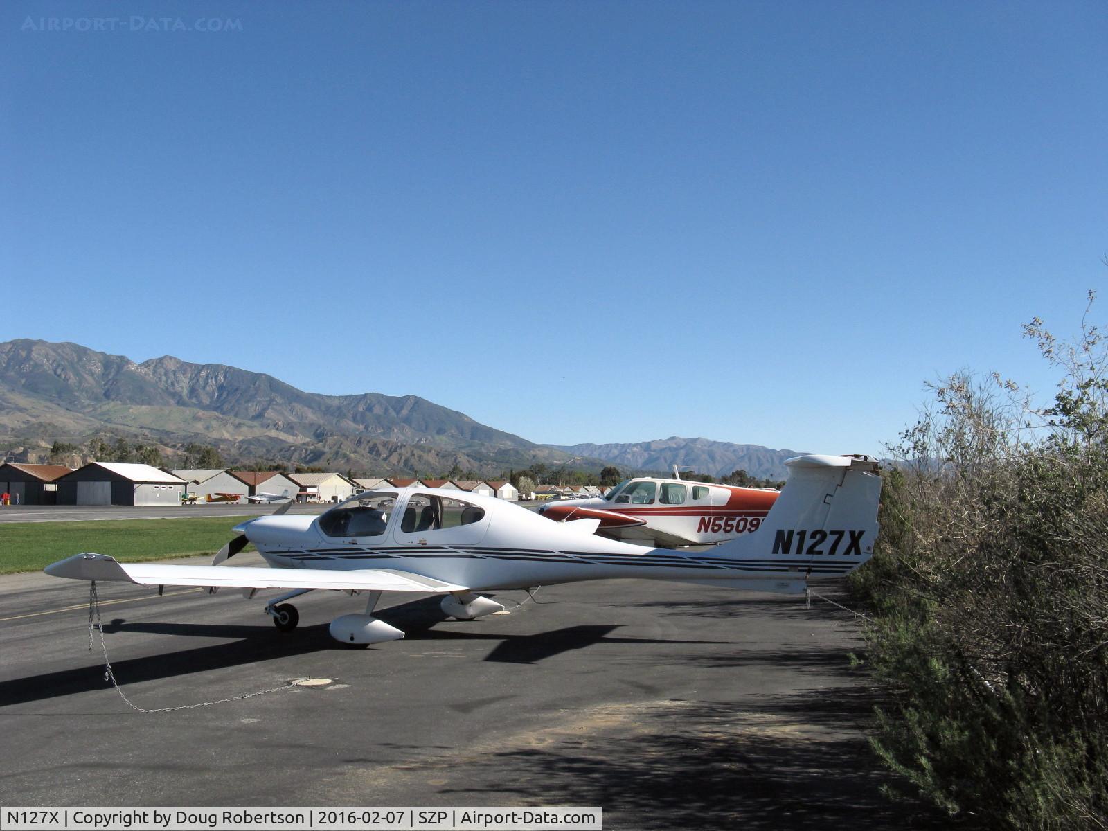 N127X, 2004 Diamond DA-40 Diamond Star C/N 40.438, 2004 Diamond DA-40 DIAMOND STAR, Lycoming IO-360-M1A 180 Hp
