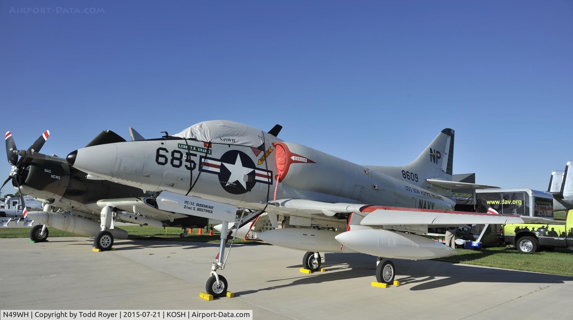 N49WH, 1959 Douglas A-4B Skyhawk C/N 11366, Airventure 2015
