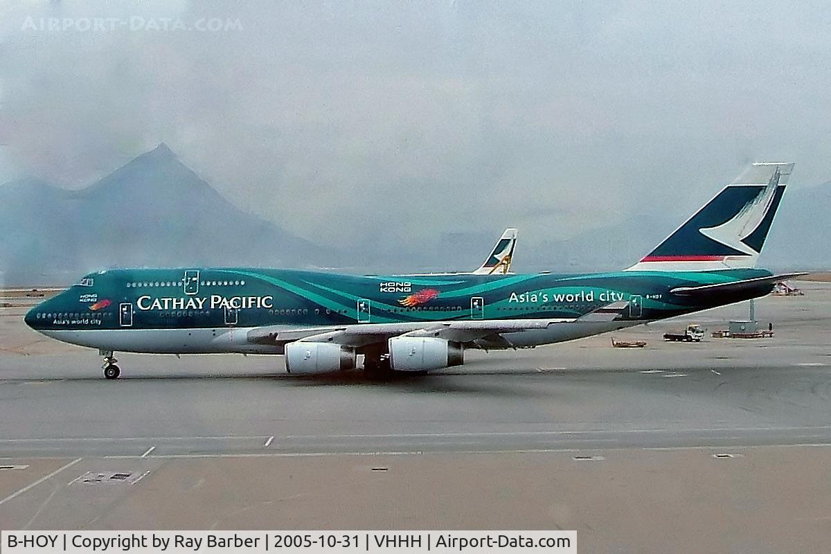 B-HOY, 1991 Boeing 747-467 C/N 25351, Boeing 747-467 [25351] (Cathay Pacific Airways) Hong Kong International~B 31/10/2005