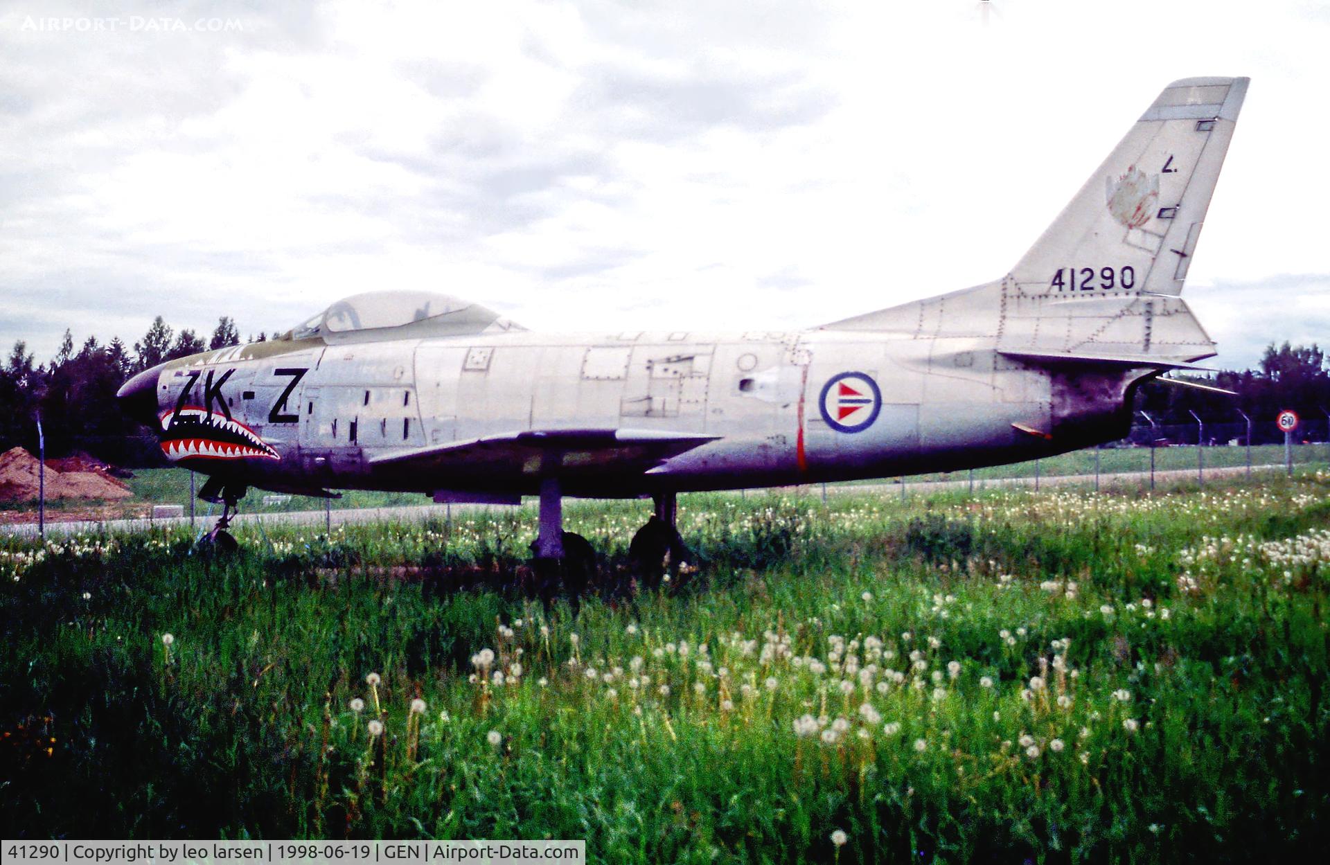 41290, 1954 North American F-86K Sabre C/N 213-60, Oslo Gardermoen 19.6.98