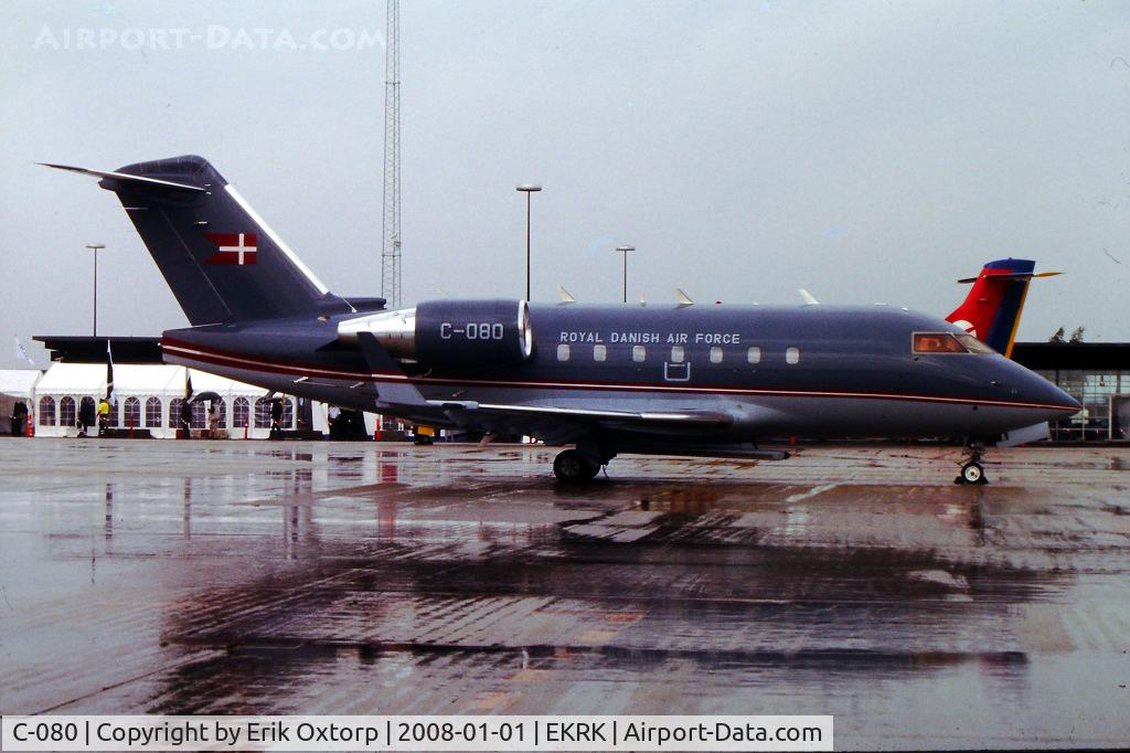 C-080, 1998 Bombardier Challenger 604 (CL-600-2B16) C/N 5380, C-080 in RKE AUG11
