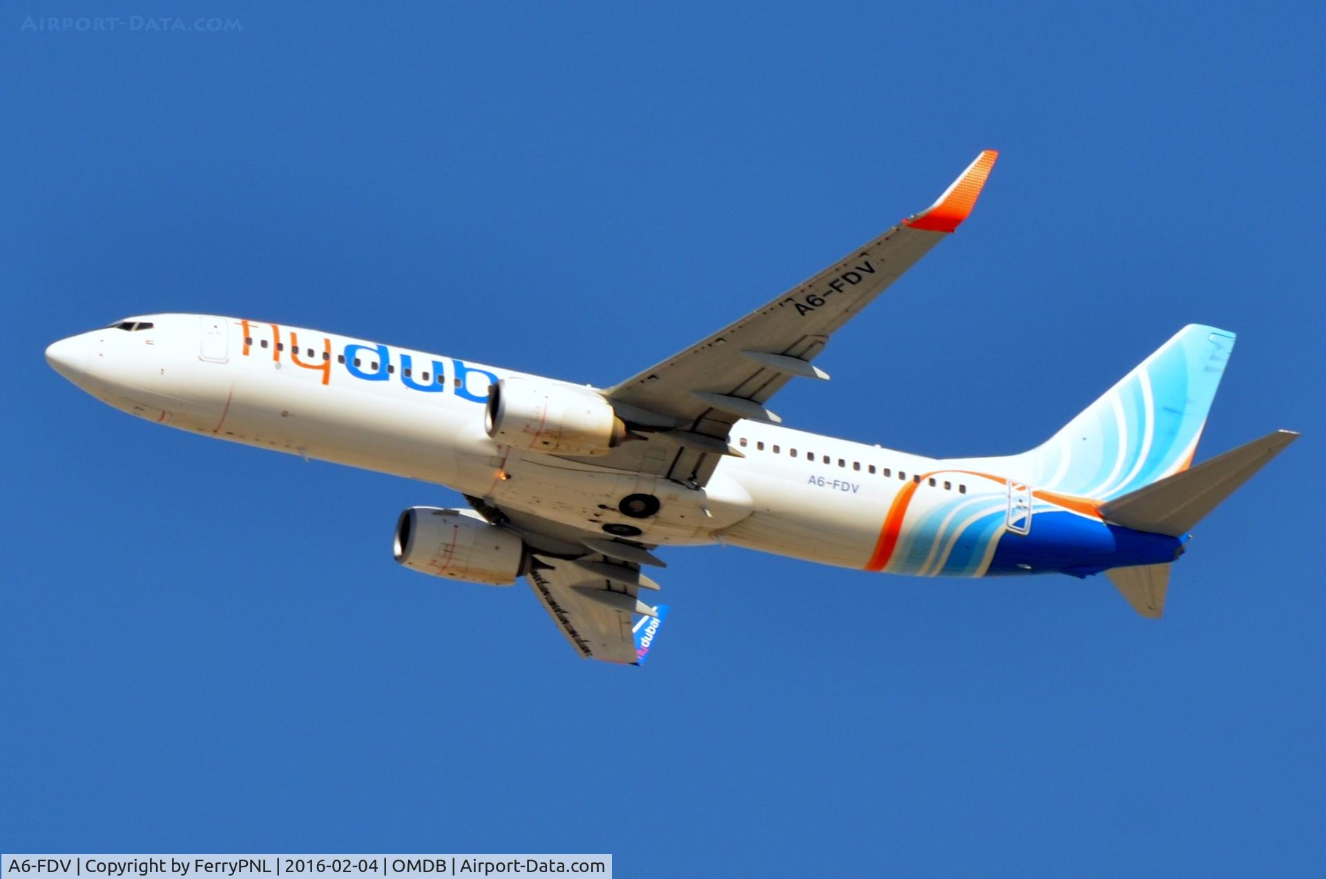 A6-FDV, 2011 Boeing 737-8KN C/N 40248, Flydubai departing