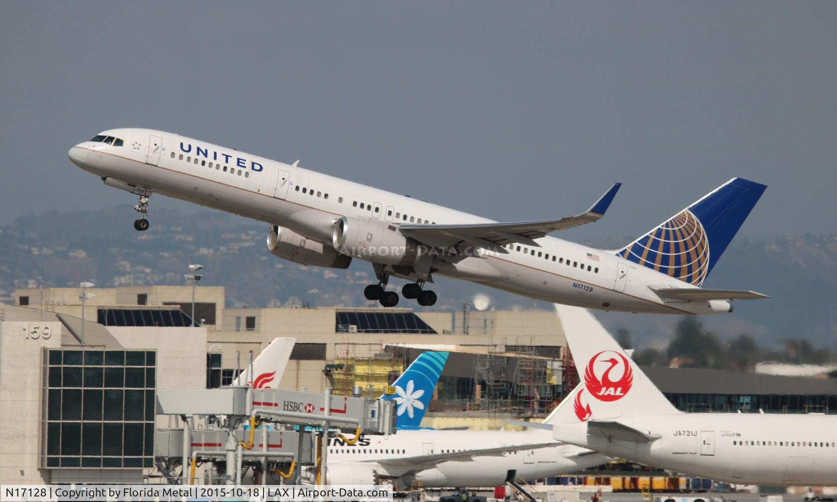 N17128, 1998 Boeing 757-224 C/N 27567, United
