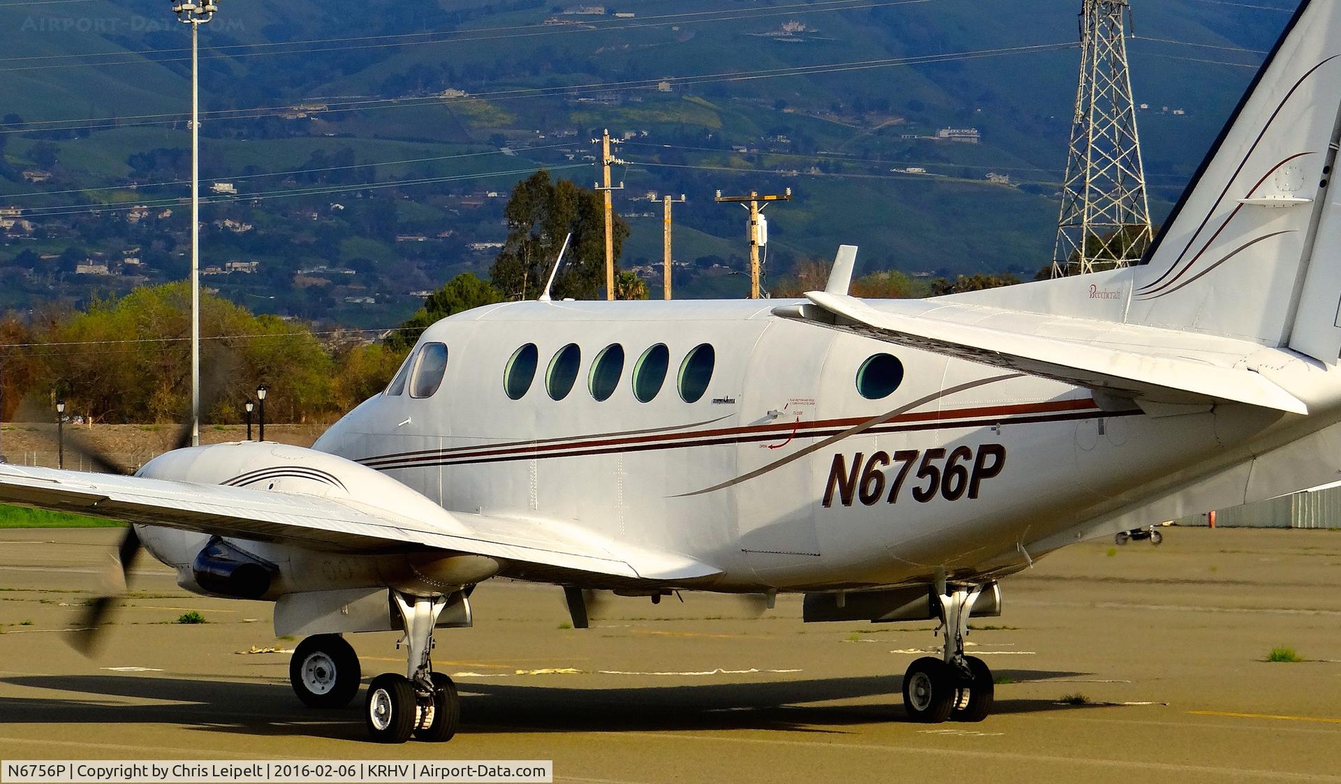 N6756P, 1980 Beech B100 King Air C/N BE-92, Diamond Aviation (Carlsbad, CA) 1980 Beechcraft B100 taxing to the south tie downs at Reid Hillview Airport, San Jose, CA. Our second Super Bowl aircraft at Reid Hillview!!