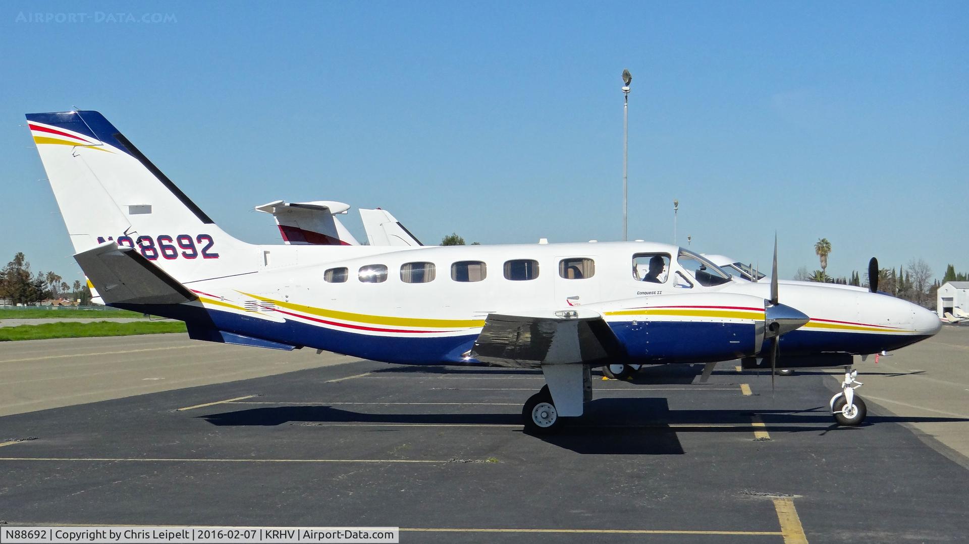 N88692, 1982 Cessna 441 Conquest II C/N 441-0290, Conquest Aircraft Leasing LLC (Doral, FL) 1982 Cessna Conquest II parked on the transient ramp, preparing for shutdown at Reid Hillview Airport, San Jose, CA. Our 4th Super Bowl aircraft at Reid Hillview!!!