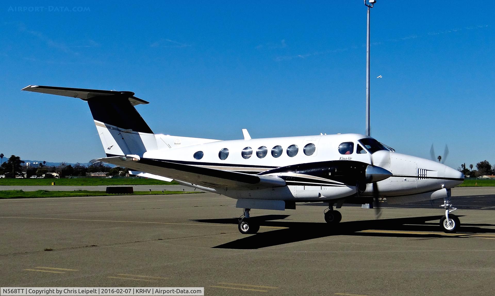 N568TT, 1997 Raytheon B200 King Air C/N BB-1568, Pacific Crest Air LLC (Modesto, CA) Beechcraft King Air B200 taxing to the Nice Air helipads at Reid Hillview Airport, San Jose, CA.