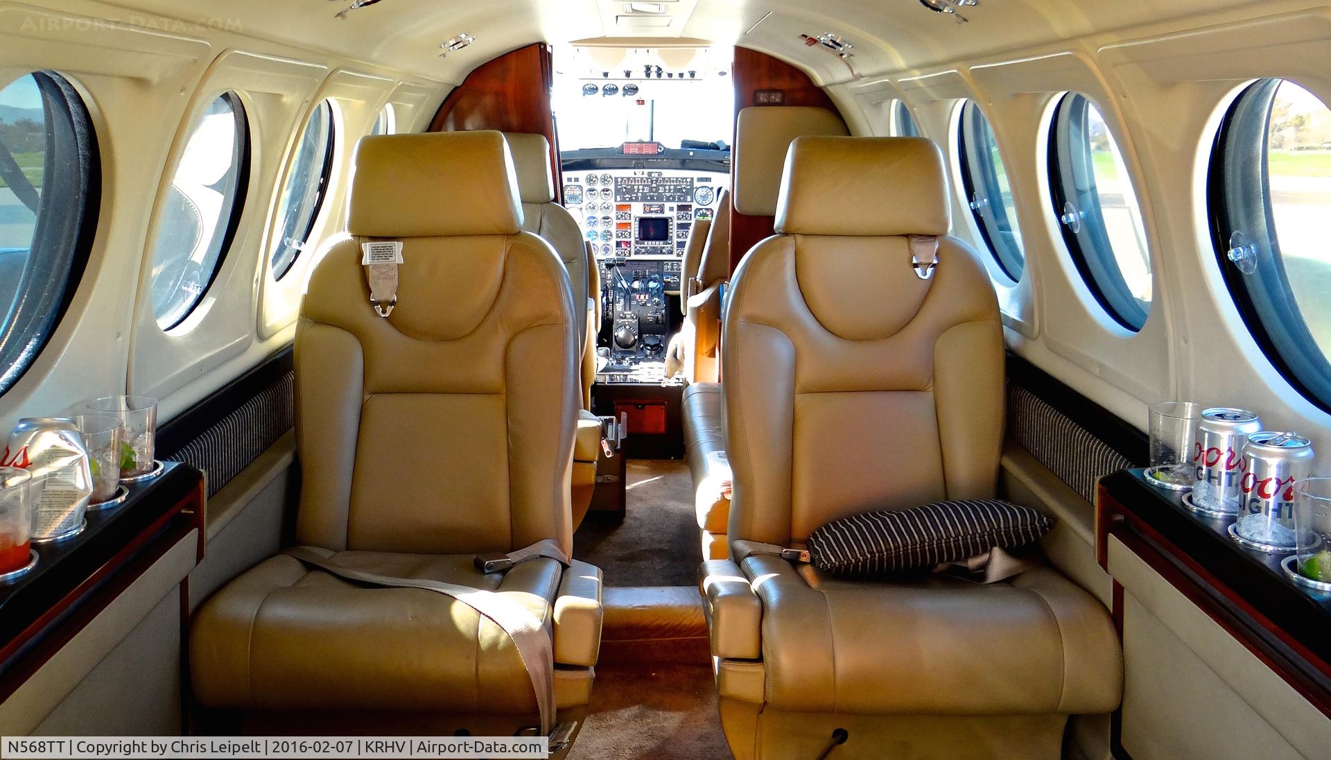 N568TT, 1997 Raytheon B200 King Air C/N BB-1568, Pacific Crest Air LLC (Modesto, CA) Beechcraft King Air B200 with a very nice cabin at Reid Hillview Airport, San Jose, CA.