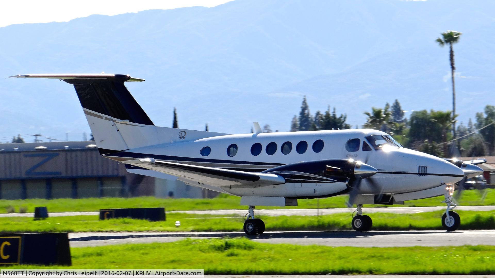 N568TT, 1997 Raytheon B200 King Air C/N BB-1568, Pacific Crest Air LLC (Modesto, CA) Beechcraft King Air B200 departing back to Modesto at Reid Hillview Airport, San Jose, CA.