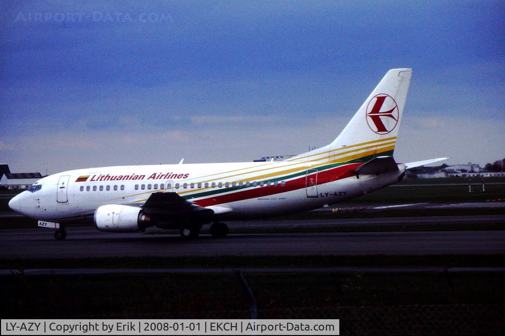 LY-AZY, 1993 Boeing 737-548 C/N 26287, LY-AZY in CPH MAY05