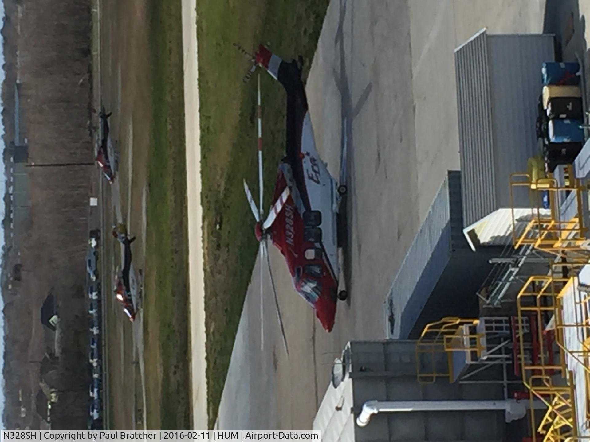 N328SH, 2008 AgustaWestland AW-139 C/N 41019, Houma, LA. Airport