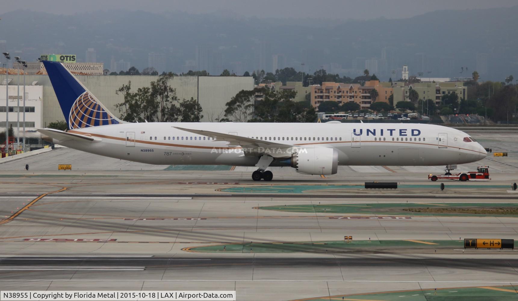 N38955, 2015 Boeing 787-9 Dreamliner C/N 37814, United