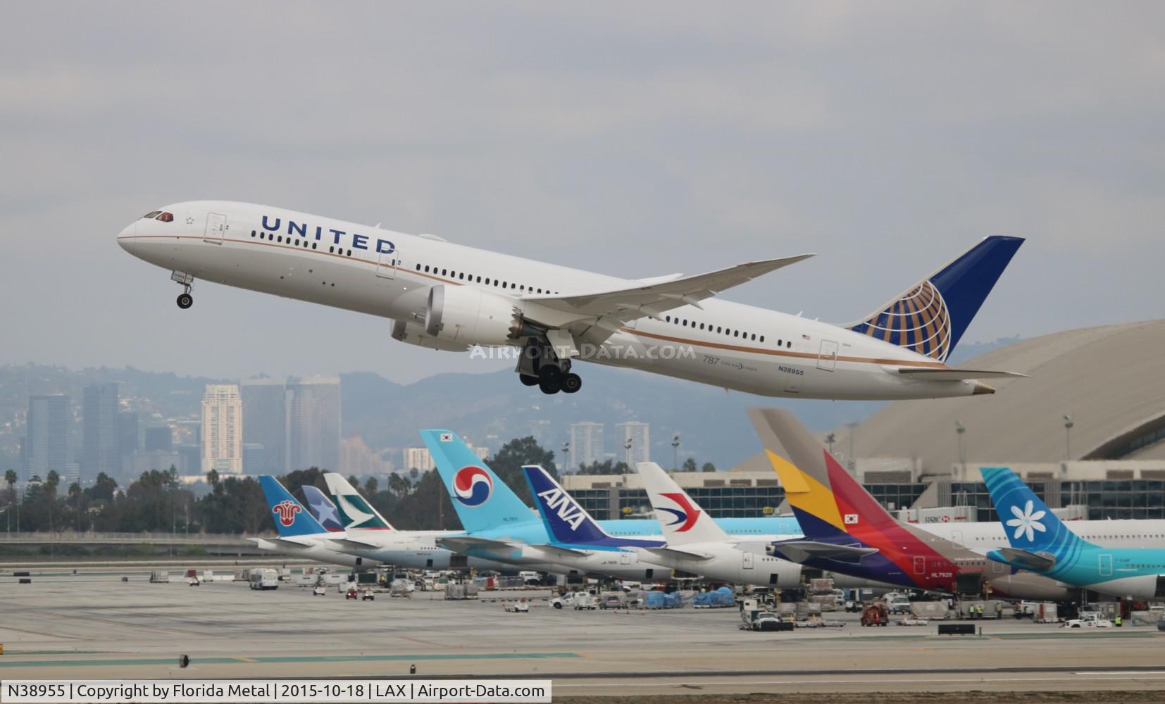 N38955, 2015 Boeing 787-9 Dreamliner C/N 37814, United
