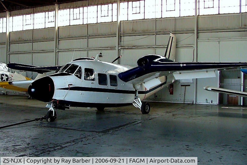 ZS-NJX, Piaggio P-166S Albatross C/N 446, Piaggio P-166S Albatross [446] Johannesburg-Rand~ZS 21/09/2006