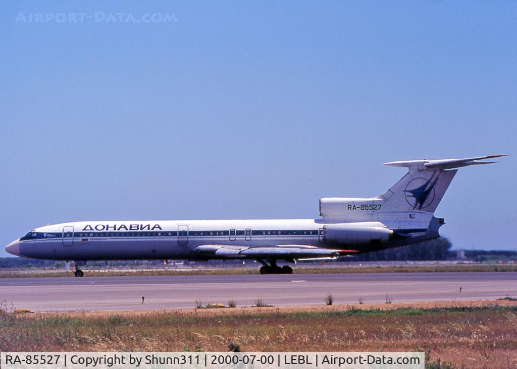 RA-85527, 1982 Tupolev Tu-154B-2 C/N 82A527, Lining up rwy 20 for departure...