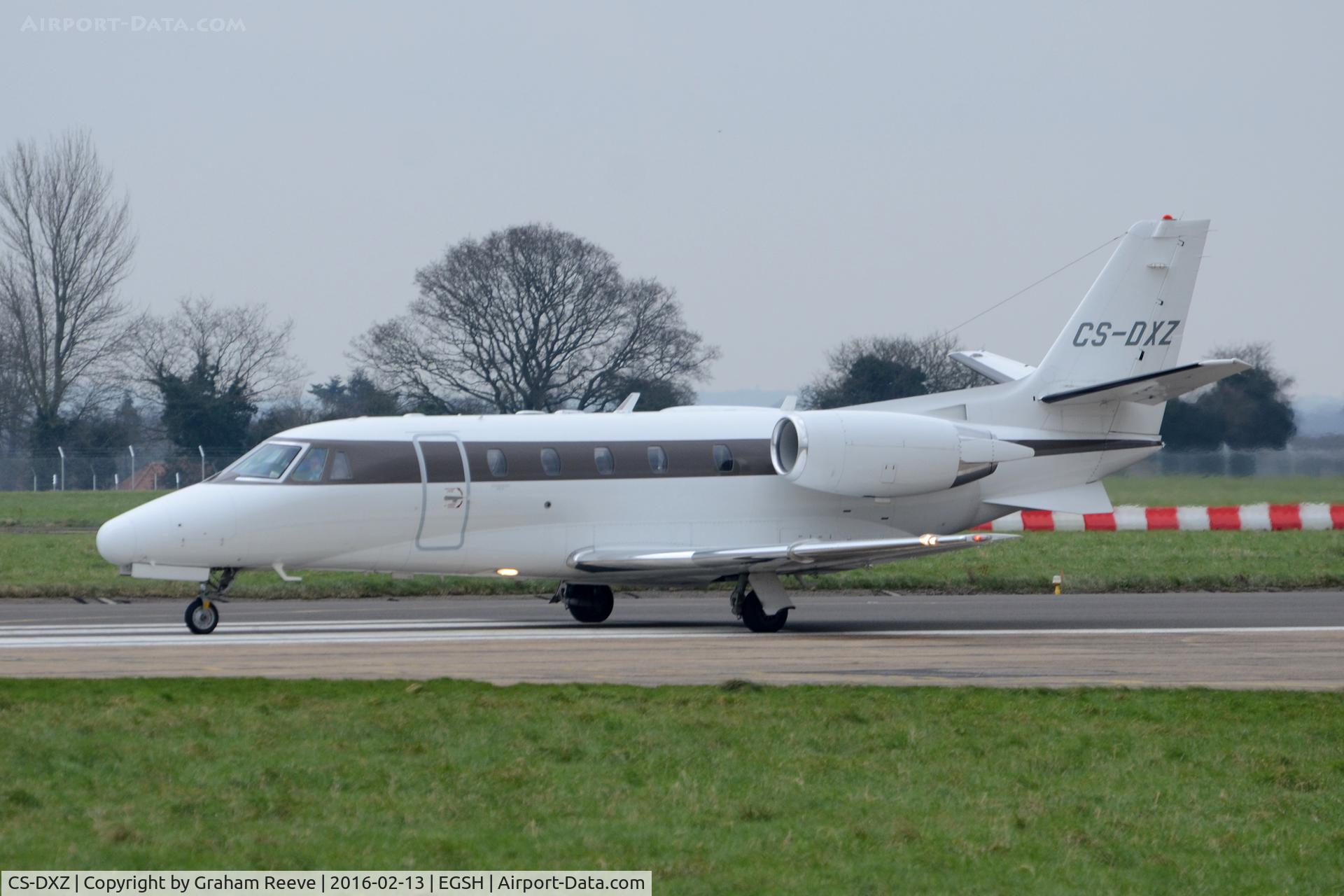 CS-DXZ, 2008 Cessna 560 XLS Citation Excel C/N 560-5796, About to line up on runway 