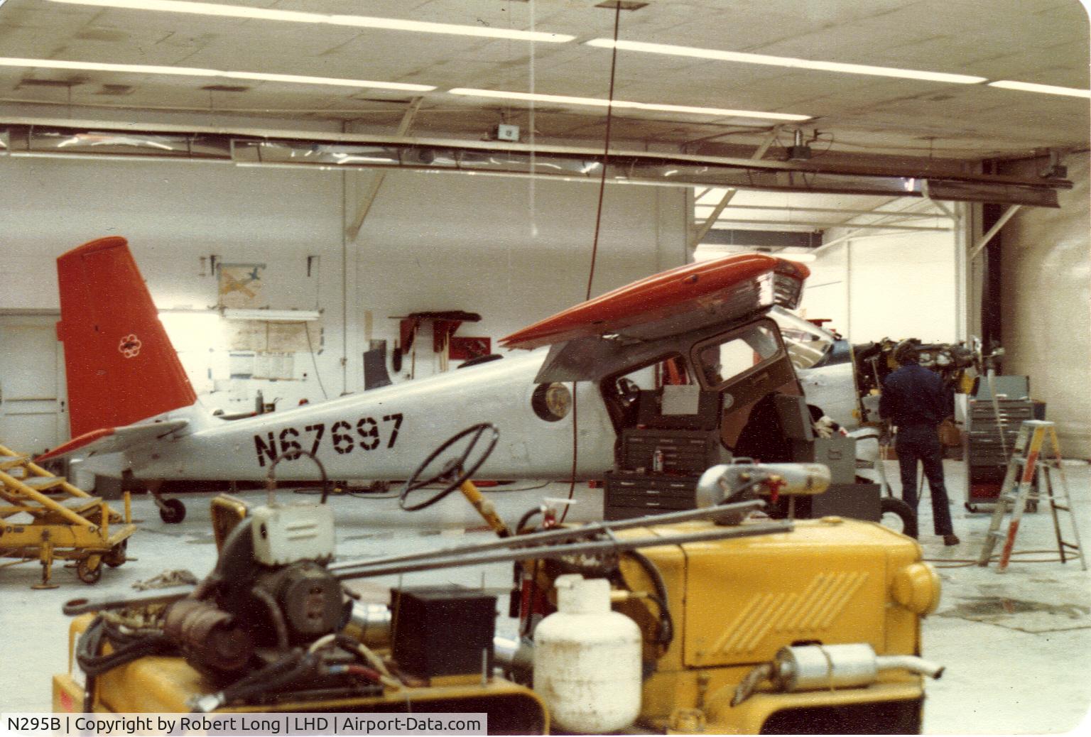 N295B, 1967 Helio U-10D Super Courier C/N 1252 (66-14350), Department of The Interior Office of Aircraft Services, Lake Hood, Anchorage AlaskaWinter 1978/79