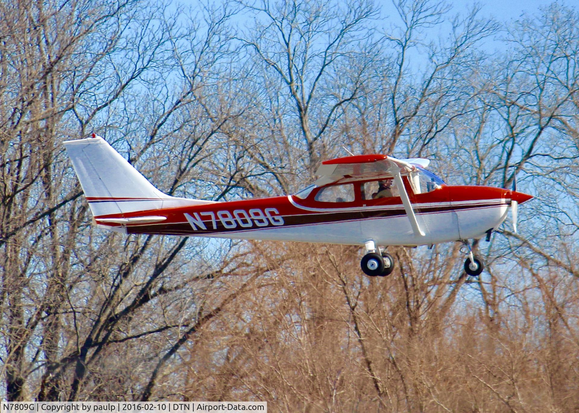 N7809G, 1970 Cessna 172L C/N 17259509, At Downtown Shreveport.