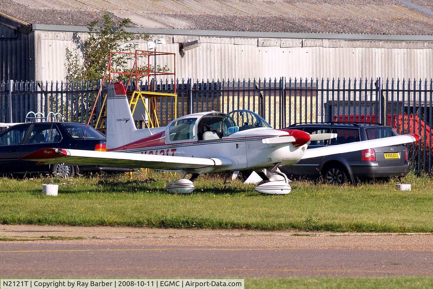 N2121T, Gulfstream American Corp AA-5B C/N AA5B-1031, Grumman-American AA-5B Tiger [AA5B-1031] Southend~G 11/10/2008