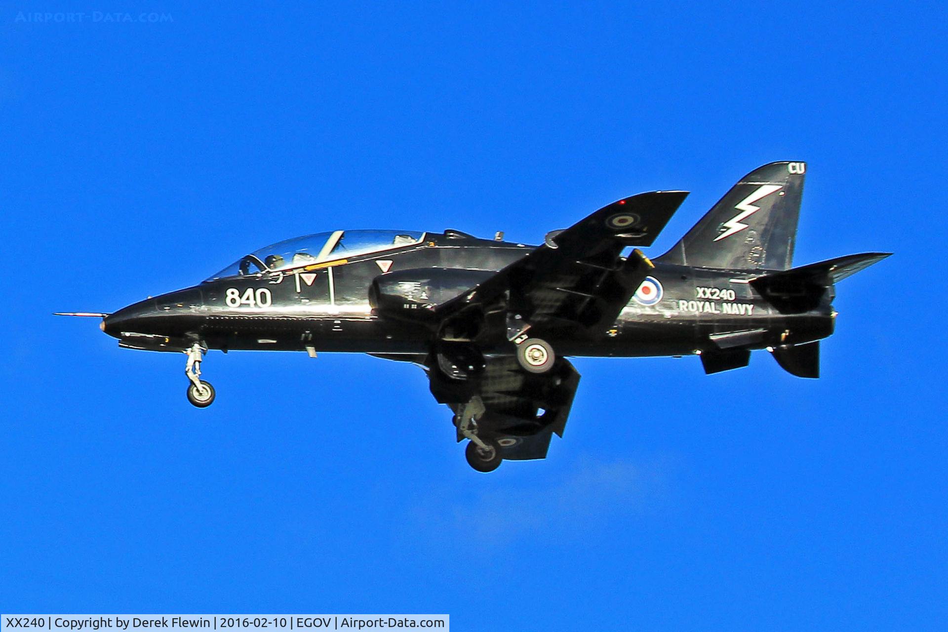 XX240, 1978 Hawker Siddeley Hawk T.1 C/N 312076/076, Hawk T.1A, 736 NAS RNAS Culdrose based, coded CU\840, go-rounds runway 31.