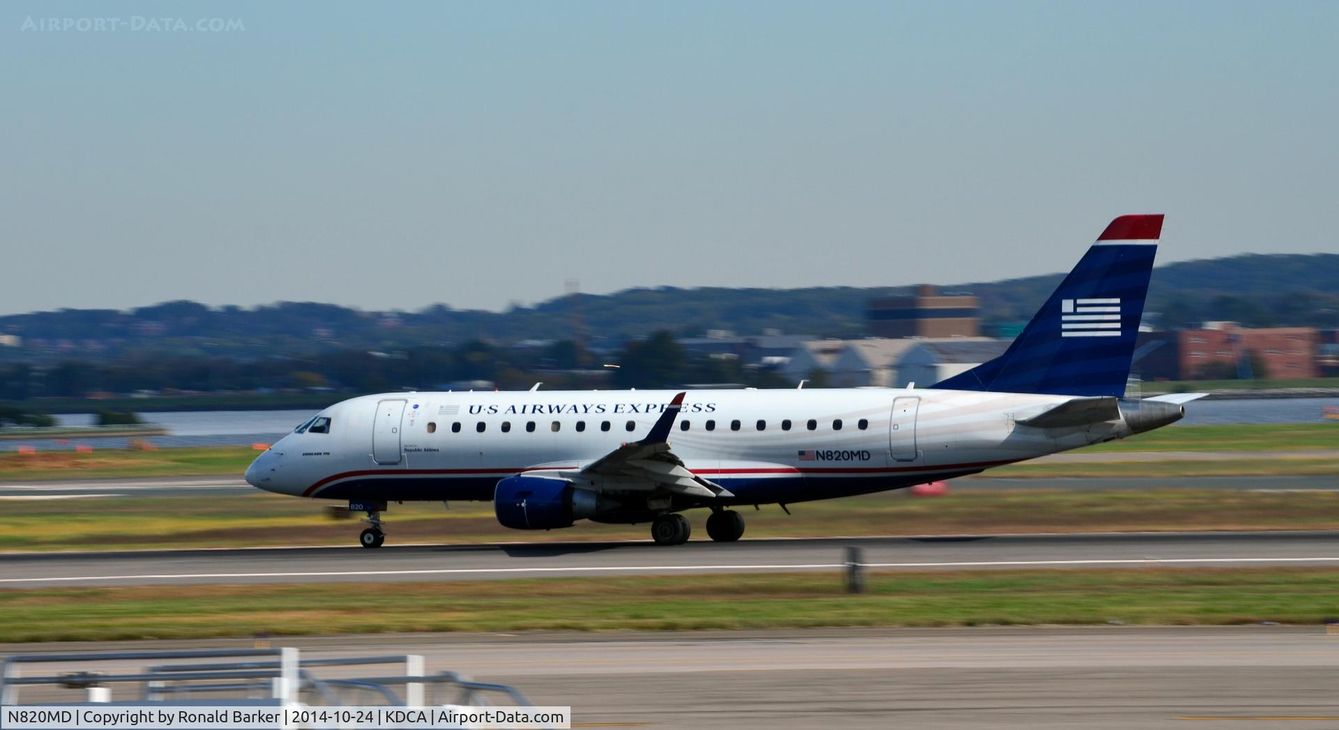 N820MD, 2004 Embraer 170SU (ERJ-170-100SU) C/N 17000041, Takeoff roll National