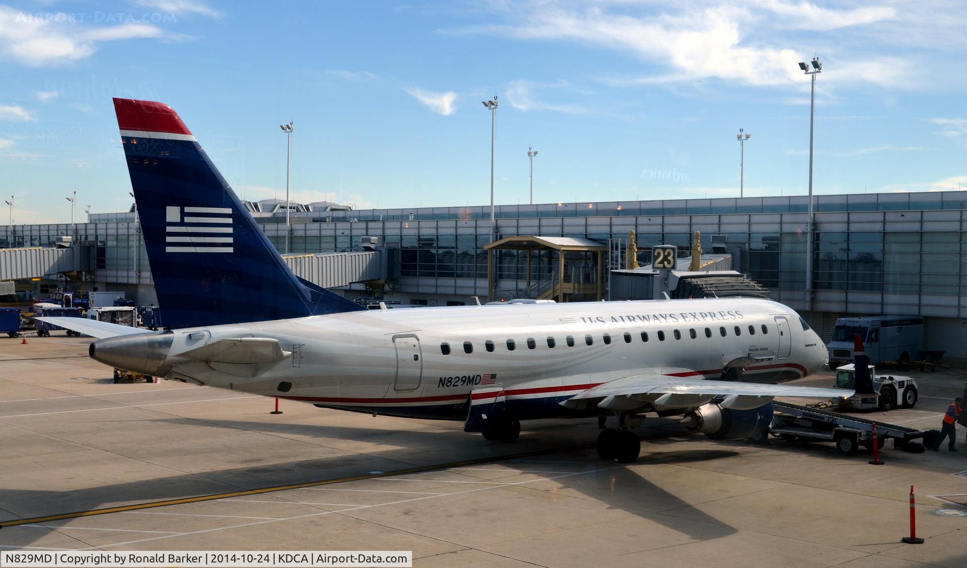 N829MD, 2005 Embraer 170SU (ERJ-170-100SU) C/N 17000049, Gate 23 National