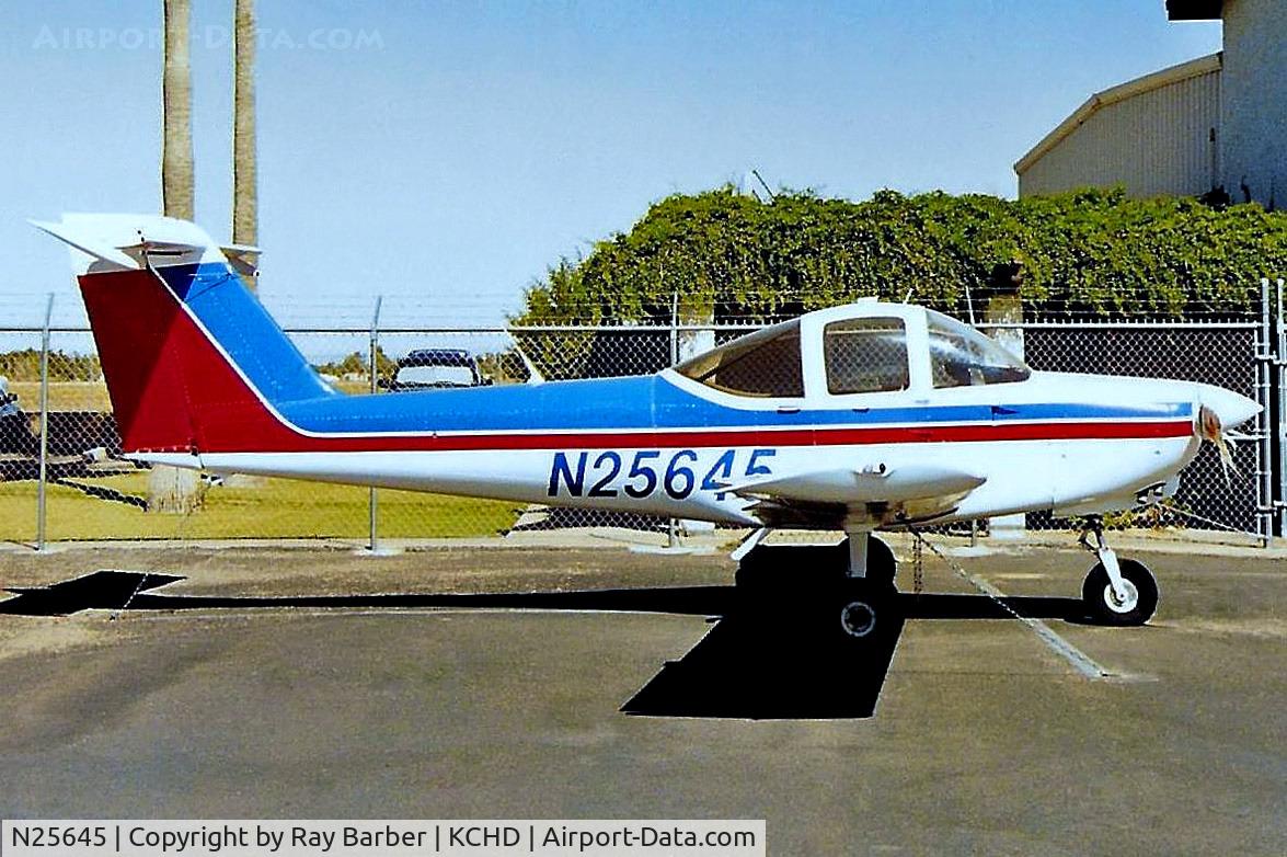 N25645, 1981 Piper PA-38-112 Tomahawk C/N 38-81A0034, Piper PA-38-112 Tomahawk [38-81A0034] Chandler Municipal Airport~N 17/10/1998