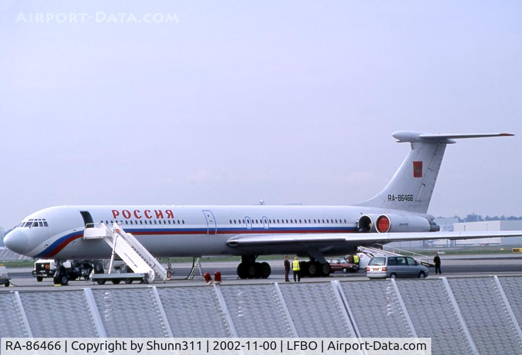 RA-86466, Ilyushin Il-62M C/N 2749316, Parked at the old Terminal...