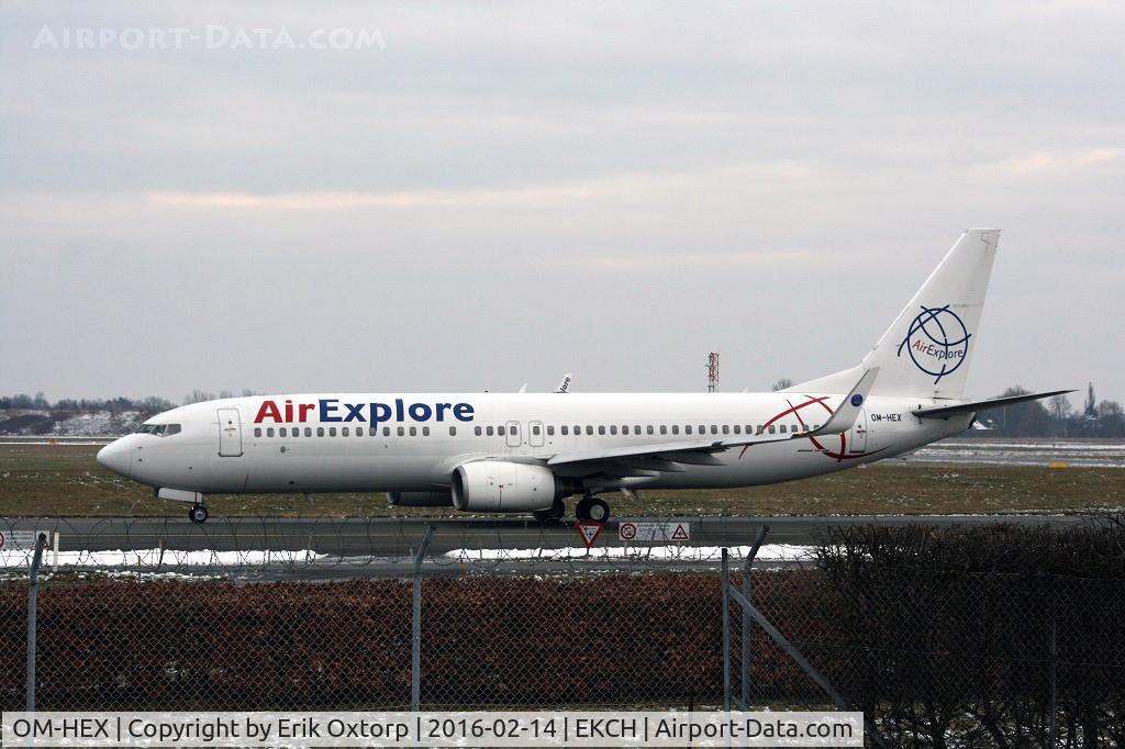 OM-HEX, 2001 Boeing 737-81Q C/N 30785, OM-HEX just landed rw 04L