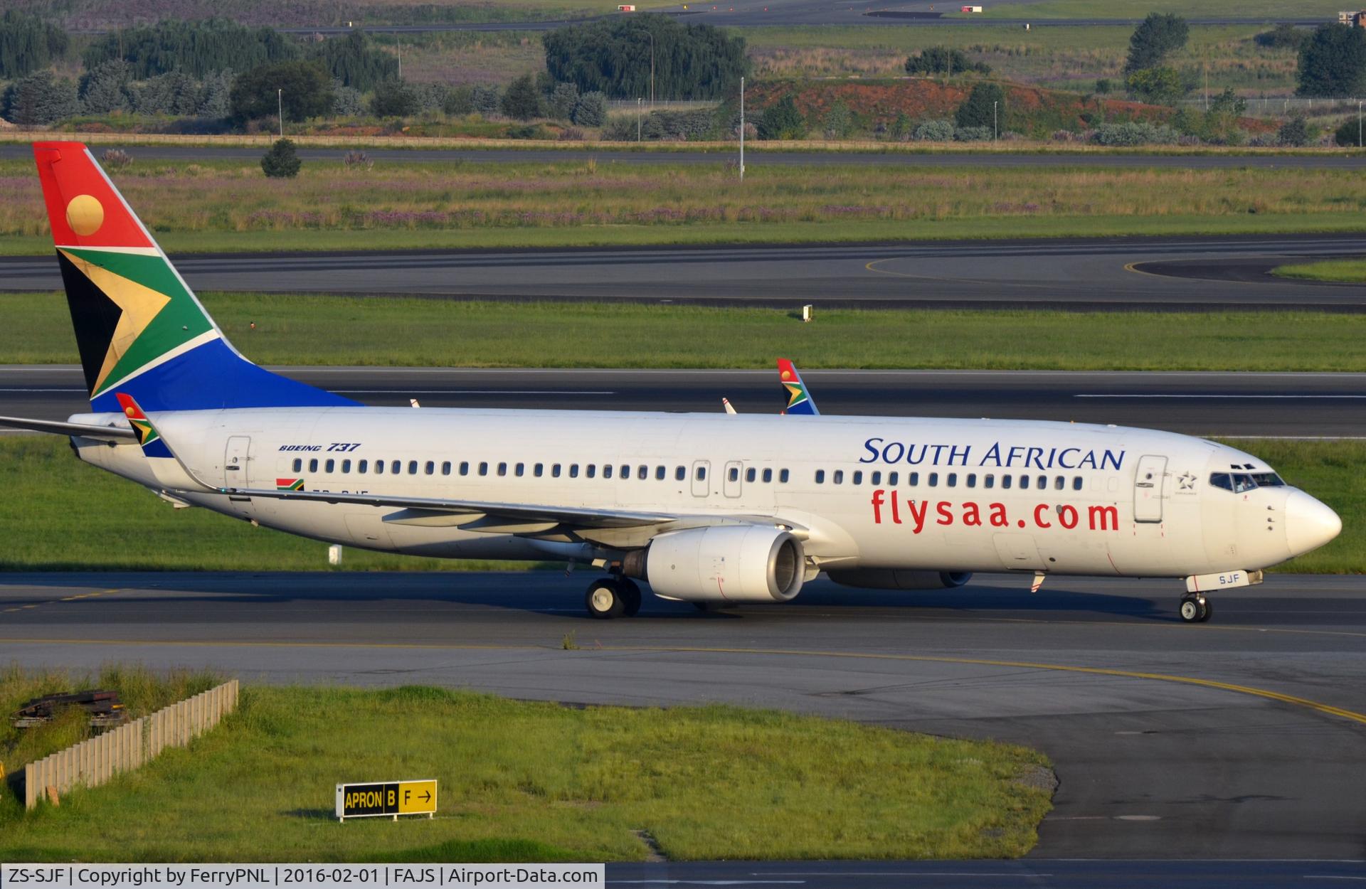 ZS-SJF, 2000 Boeing 737-85F C/N 30006, SAA B738